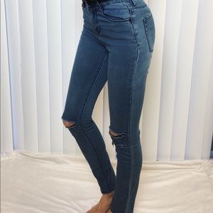 Bullhead hi-rise skinniest jeans